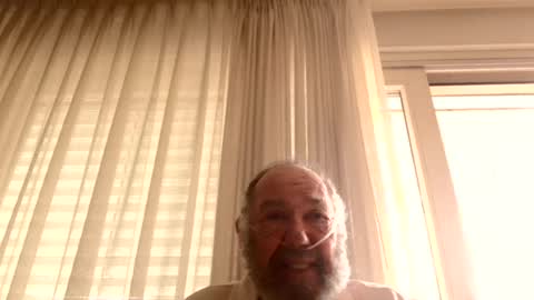 Snapshot of fredaldavid chatting on July 15, 9:03 am David Fredal online show from July 15, 9:03 am
