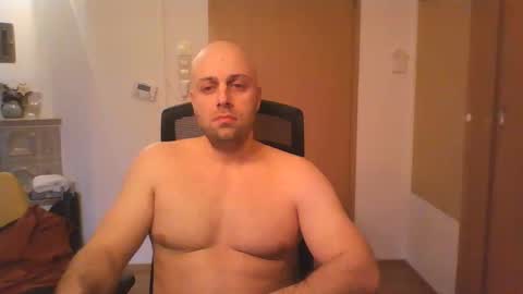 freddow online show from January 3, 1:47 pm