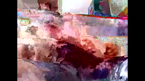 Snapshot of frederic94370 chatting on May 25, 10:32 am frederic94370 online show from May 25, 10:32 am