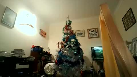 Keith online show from December 5, 7:49 pm