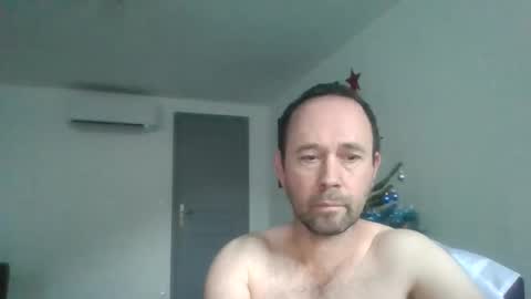 fredodu41 online show from December 19, 2:57 pm