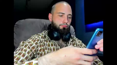 Snapshot of free_man___ chatting on July 20, 10:39 am Andrew online show from July 20, 10:39 am