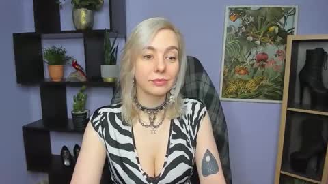 Anne online show from May 27, 6:54 am