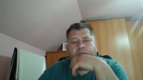 Snapshot of freeboy80180 chatting on December 4, 7:50 am freeboy80180 online show from December 4, 7:50 am