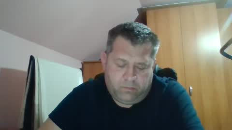 Snapshot of freeboy80180 chatting on December 8, 4:18 pm freeboy80180 online show from December 8, 4:18 pm