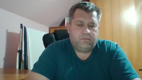 Snapshot of freeboy80180 chatting on December 12, 9:26 pm freeboy80180 online show from December 12, 9:26 pm