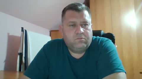 Snapshot of freeboy80180 chatting on December 13, 7:32 pm freeboy80180 online show from December 13, 7:32 pm