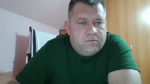 Snapshot of freeboy80180 chatting on December 16, 1:43 pm freeboy80180 online show from December 16, 1:43 pm