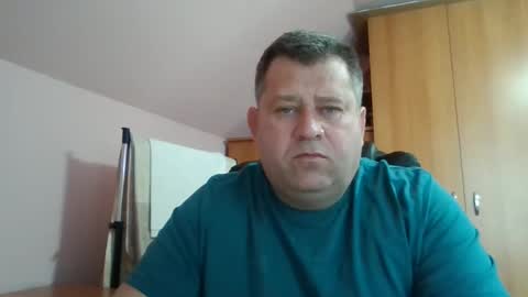 Snapshot of freeboy80180 chatting on December 28, 7:55 am freeboy80180 online show from December 28, 7:55 am