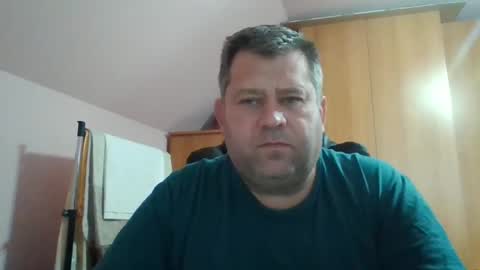 Snapshot of freeboy80180 chatting on January 12, 7:43 am freeboy80180 online show from January 12, 7:43 am