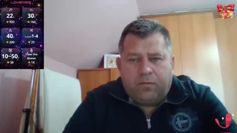 Snapshot of freeboy80180 chatting on February 3, 8:57 am freeboy80180 online show from February 3, 8:57 am