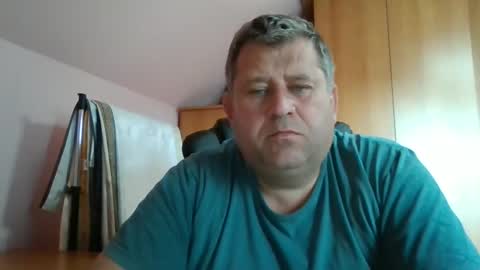 Snapshot of freeboy80180 chatting on September 15, 2:06 pm freeboy80180 online show from September 15, 2:06 pm