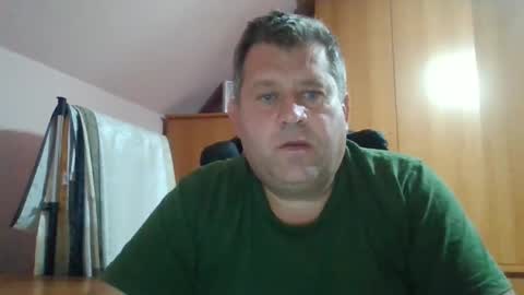 Snapshot of freeboy80180 chatting on September 19, 6:08 pm freeboy80180 online show from September 19, 6:08 pm