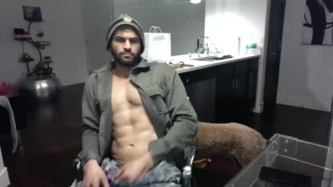 Snapshot of freesoulmovement chatting on January 4, 3:29 am jasmineandaladin69 online show from January 4, 3:29 am