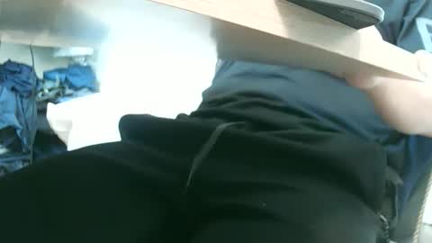 Snapshot of freeuptopia2 chatting on September 21, 3:52 am K-Dick online show from September 21, 3:52 am