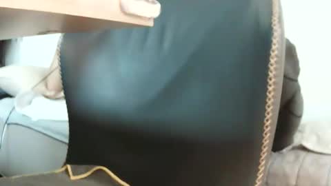 Snapshot of freeuptopia2 chatting on October 12, 4:44 am K-Dick online show from October 12, 4:44 am