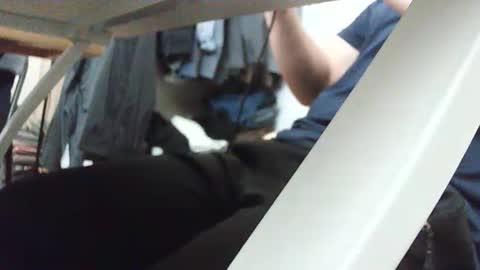 Snapshot of freeuptopia2 chatting on October 18, 11:00 am K-Dick online show from October 18, 11:00 am