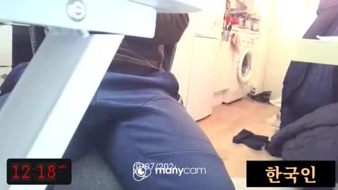 Snapshot of freeuptopia2 chatting on January 11, 3:17 pm K-Dick online show from January 11, 3:17 pm