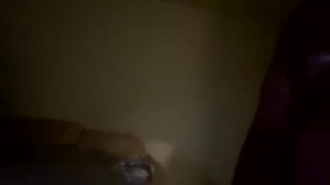 Snapshot of freewild999 chatting on December 21, 6:42 am freewild999 online show from December 21, 6:42 am