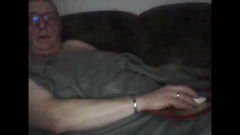 Snapshot of frefredo chatting on February 10, 7:18 pm fred online show from February 10, 7:18 pm