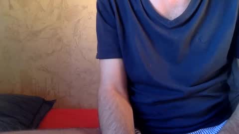 Snapshot of frenchy899 chatting on January 7, 1:24 pm Antoine online show from January 7, 1:24 pm