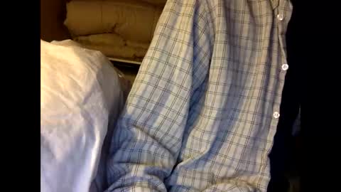 Snapshot of frenchy899 chatting on January 13, 8:04 pm Antoine online show from January 13, 8:04 pm