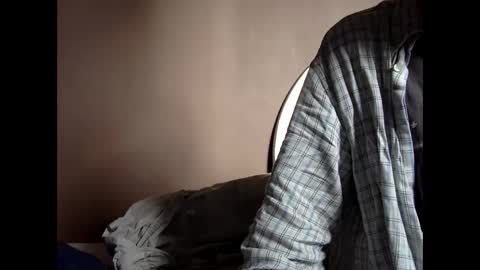 Snapshot of frenchy899 chatting on January 26, 8:36 am Antoine online show from January 26, 8:36 am