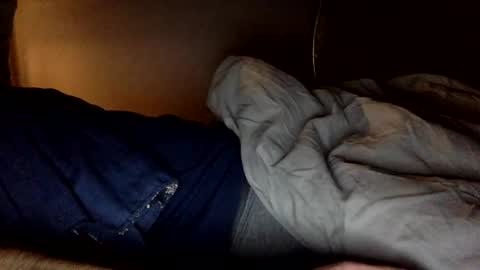 Snapshot of frenchy899 chatting on February 6, 11:26 pm Antoine online show from February 6, 11:26 pm