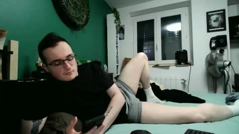 Ian online show from February 25, 12:37 pm