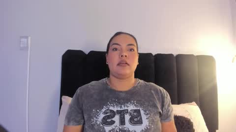 freya_blaze online show from December 23, 4:43 am