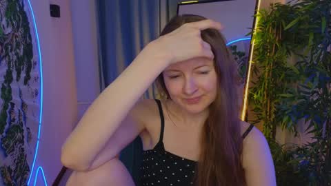 Snapshot of freya_nilsson chatting on December 7, 6:59 pm Freya online show from December 7, 6:59 pm