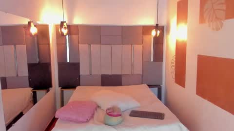  ALIS AND ALEX  online show from January 12, 4:07 am