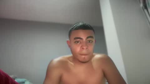 Snapshot of freyva_ chatting on January 13, 12:51 am freyva_ online show from January 13, 12:51 am