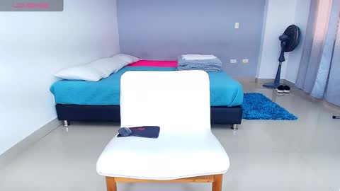 Snapshot of freyva_ chatting on January 20, 6:53 pm freyva_ online show from January 20, 6:53 pm