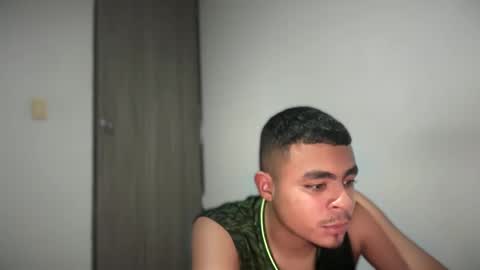 Snapshot of freyva_ chatting on January 29, 6:22 am freyva_ online show from January 29, 6:22 am