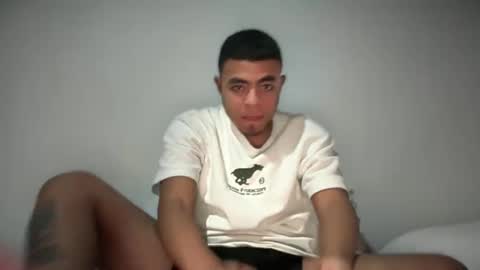 Snapshot of freyva_ chatting on February 6, 11:58 pm freyva_ online show from February 6, 11:58 pm