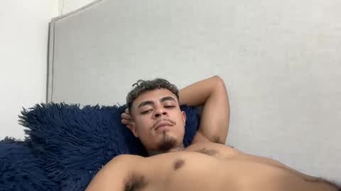 Snapshot of freyva_ chatting on September 24, 2:37 am freyva_ online show from September 24, 2:37 am