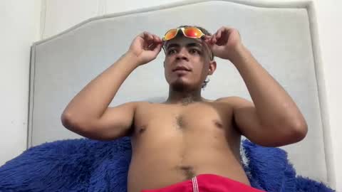 Snapshot of freyva_ chatting on October 5, 11:41 am freyva_ online show from October 5, 11:41 am