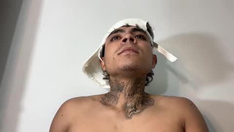 Snapshot of freyva_ chatting on October 25, 4:42 am freyva_ online show from October 25, 4:42 am