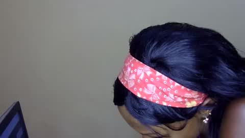 Frian online show from February 11, 2:44 pm