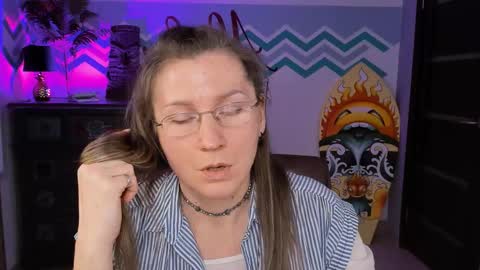 Snapshot of fridatander chatting on March 3, 12:16 pm Frida Tander online show from March 3, 12:16 pm