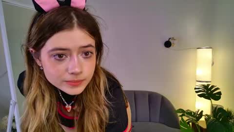 Frie online show from June 28, 8:48 pm