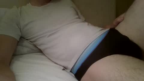 friendly_frank_18 online show from May 21, 3:52 pm