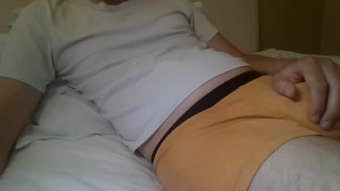 friendly_frank_18 online show from May 31, 3:30 pm