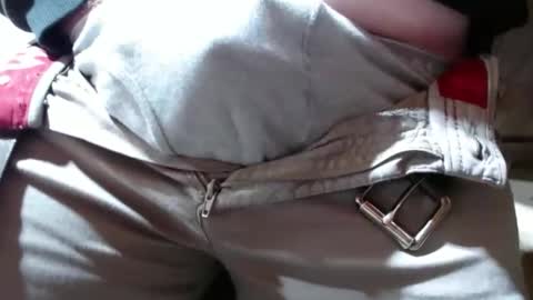 Snapshot of frighterkill13 chatting on December 5, 4:21 am frighterkill13 online show from December 5, 4:21 am