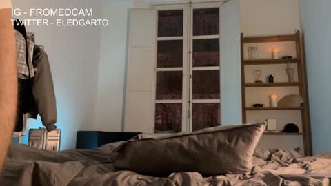 Snapshot of fromedcam chatting on January 19, 1:43 am ED online show from January 19, 1:43 am