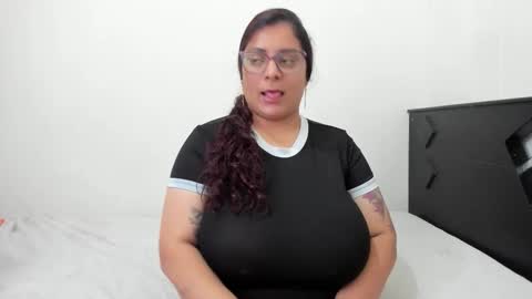 Lucy online show from January 17, 8:23 pm