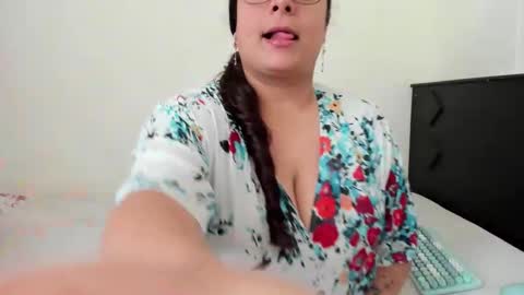 Lucy online show from February 23, 7:11 pm