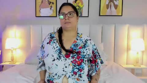 Lucy online show from May 8, 2:11 pm