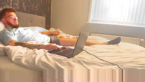 Snapshot of fryko94 chatting on October 4, 10:46 am fryko94 online show from October 4, 10:46 am